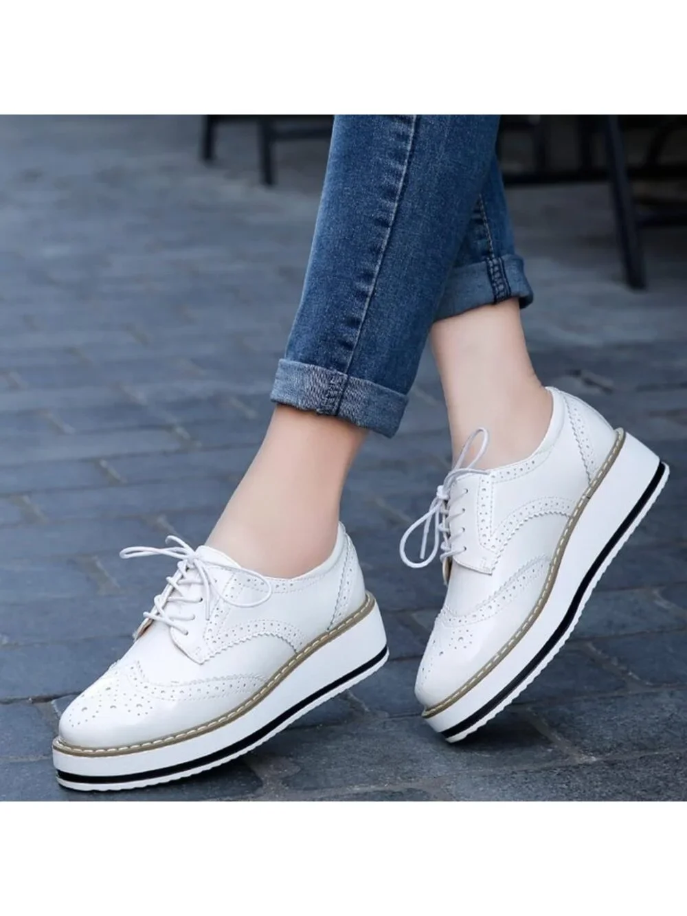 Women's Off-White Round Toe Lace Up Leather Oxford Shoes Wingtip White Platform